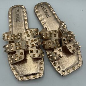 Cape Robbin Amisha Studded Women's Sandals Size. 8 new